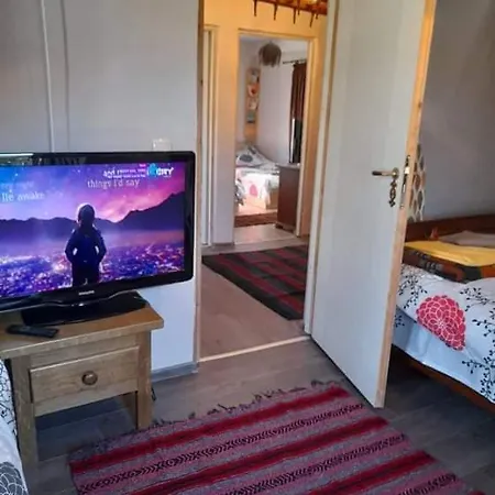 Konukevi търнова, Guest Malko Tŭrnovo