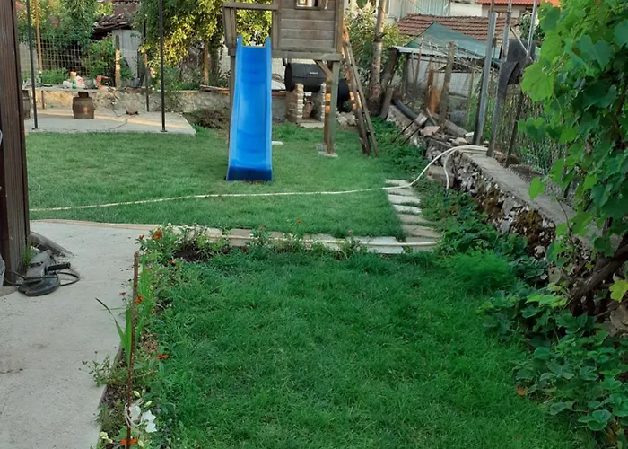 招待所 търнова, Guest